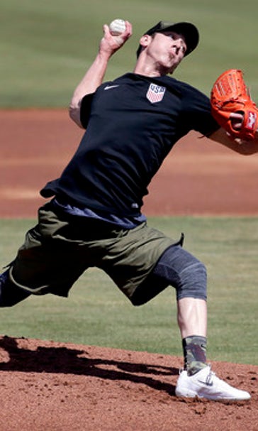 Tim Lincecum sharp in showcase for big league scouts